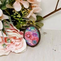 Broche ovale avec cabochon en verre Fleurs d'été