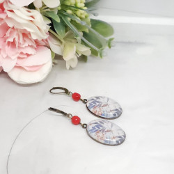Boucles d'oreilles pendantes avec cabochon en verre, Modèle Epine Vinette